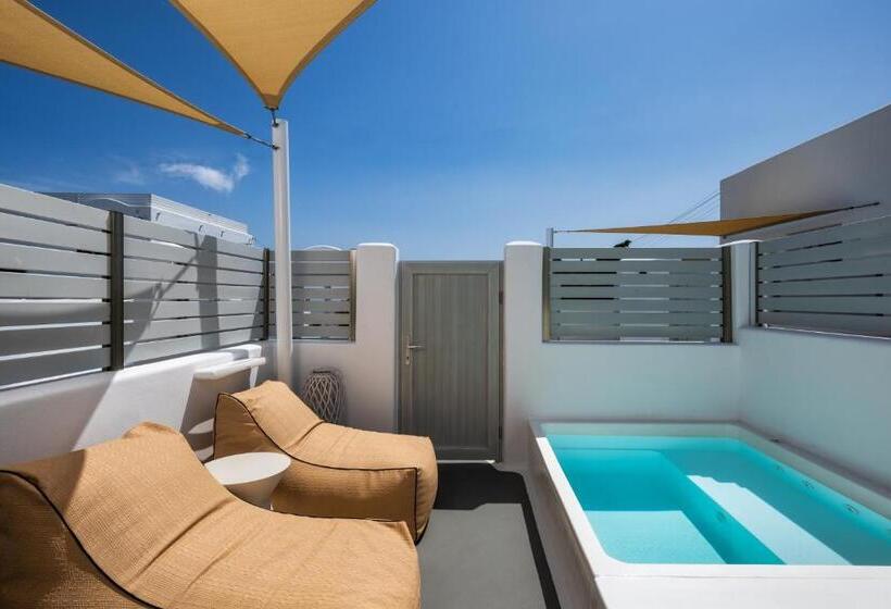 Suite with Hot Tub, Hill Suites