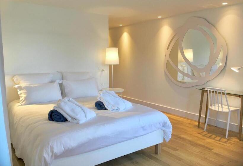 חדר סטנדרט מותאם לאדם עם מוגבלויות, Les Garennes   Hôtel Spa Bénodet