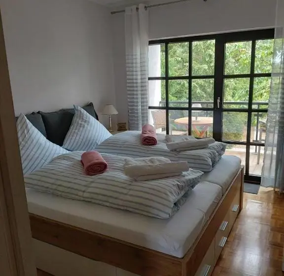 スタンダード４人部屋, Pension Petersen