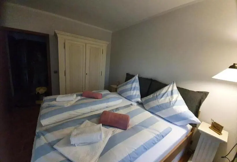 スタンダード４人部屋, Pension Petersen