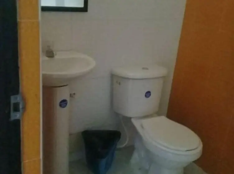 スタンダード4人部屋, Avanty