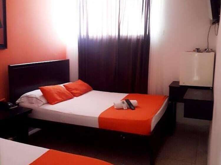 חדר סטנדרט לארבעה, Avanty