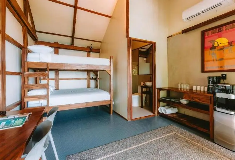 オーシャンビューデラックスルーム, Punta Mango Surf & Beachfront Resort