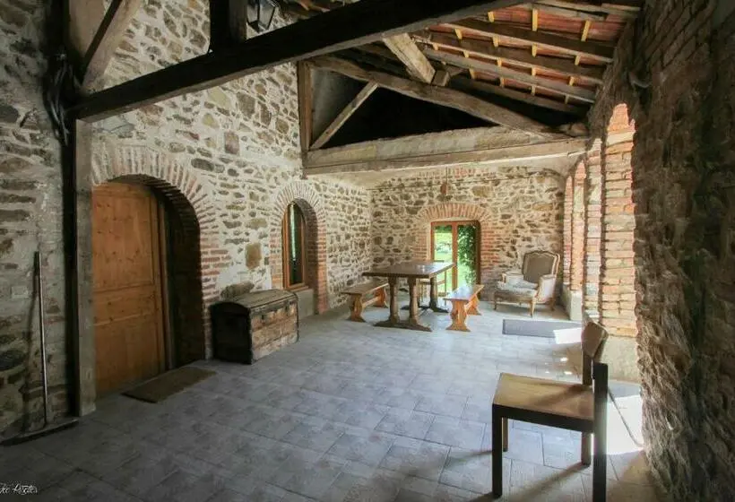 ファミリールーム, Domaine De La Couture