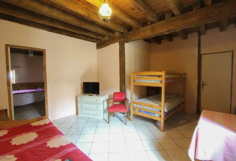 غرفة عائلية, Domaine De La Couture