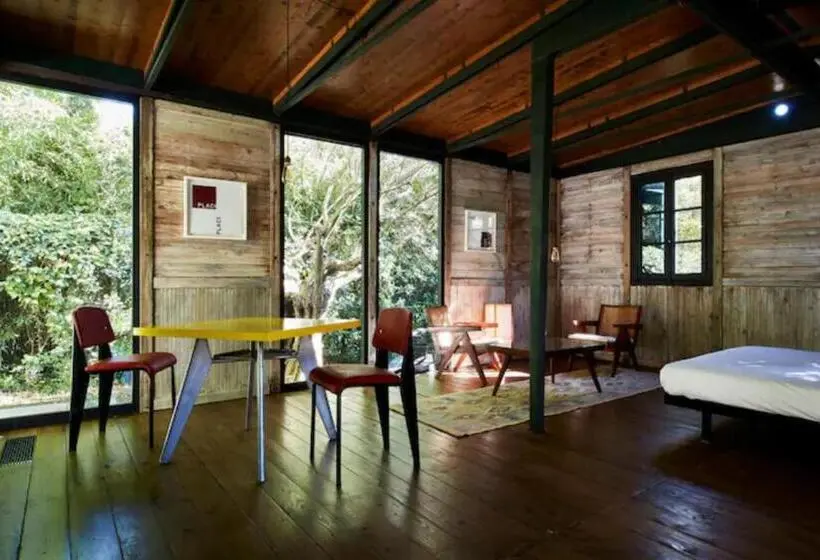 اتاق لوکس, Fondation Cab St Paul De Vence