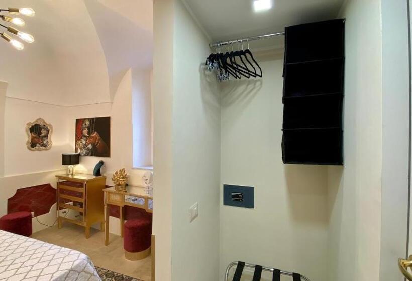 سوییت سوپریور, I Saraceni