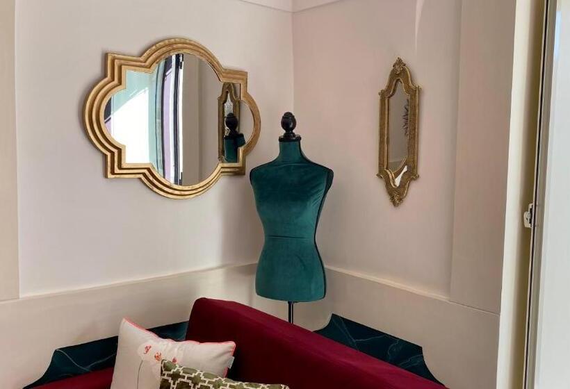 سوییت سوپریور, I Saraceni