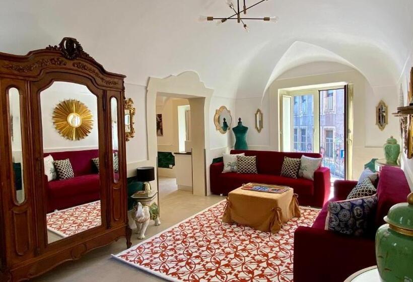 سوییت سوپریور, I Saraceni