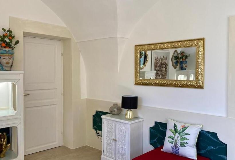 سوییت سوپریور, I Saraceni