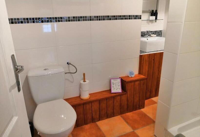 スタンダードトリプルルーム, Le Petit Chateau