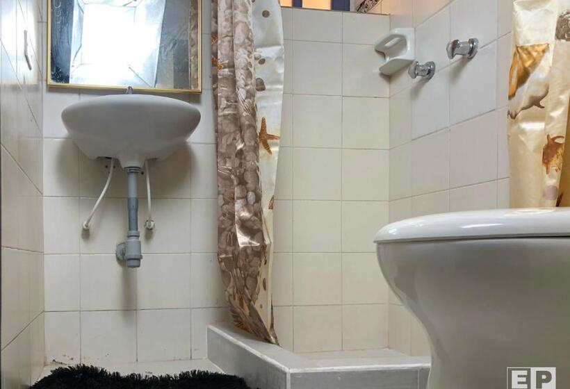 חדר משפחתי, Beija Flor Hostel