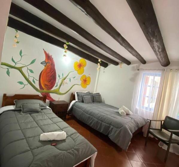 חדר סטנדרט לשלושה, Beija Flor Hostel