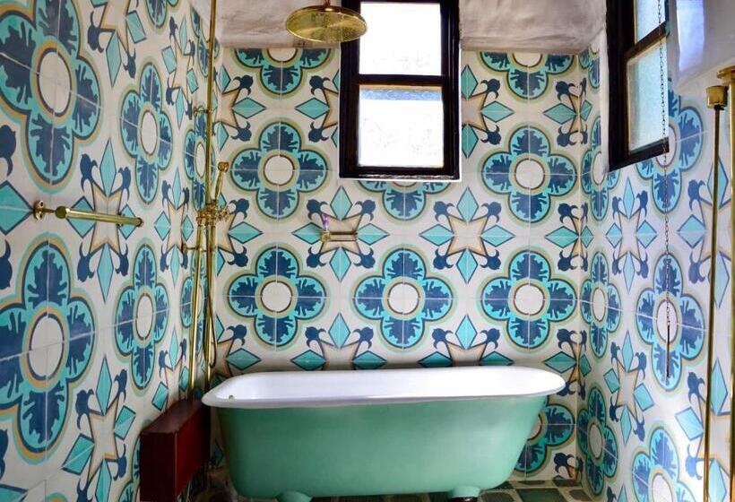 Quarto Deluxe, Castillo Casablanca