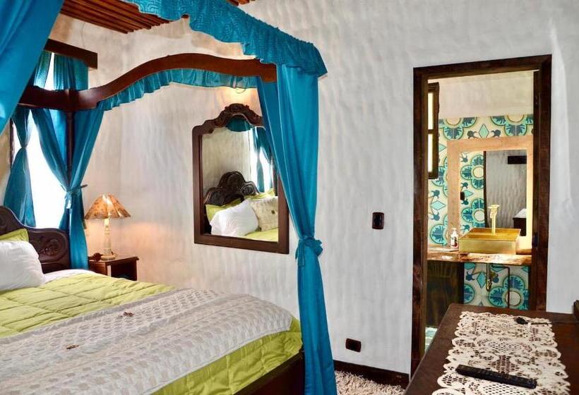 Deluxe Szoba, Castillo Casablanca