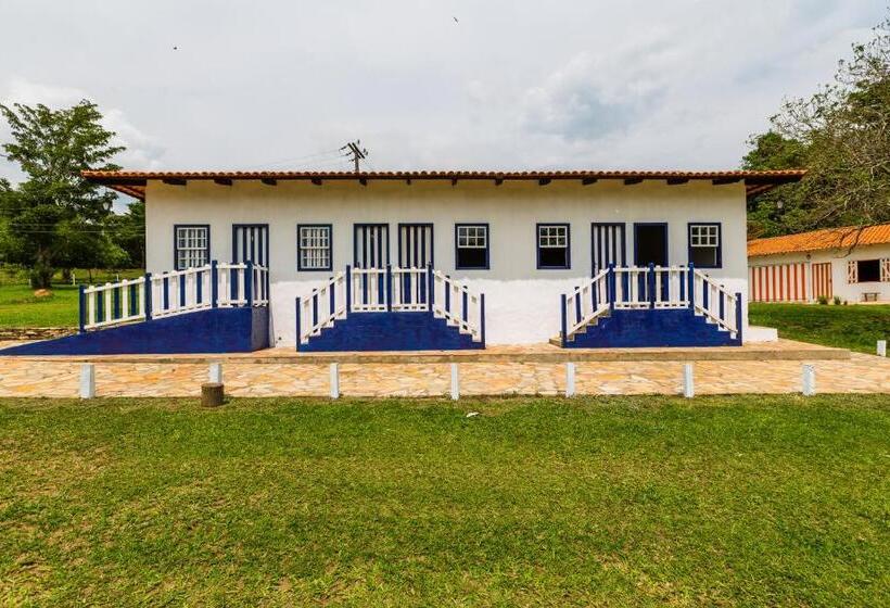 جناح مطلّ علي الجبل, Fazenda Serra Da Irara