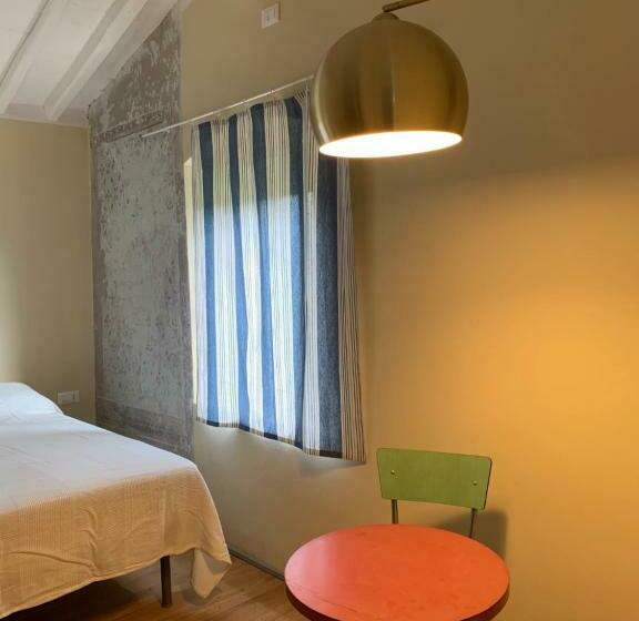 标准房带园景, Operaviva