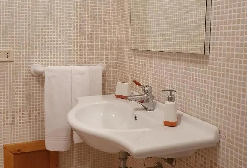 スーペリアトリプルルーム, Albergo Palazzo Sant Anna