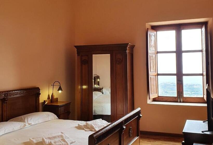 غرفة سوبيريور ثلاثية, Albergo Palazzo Sant Anna