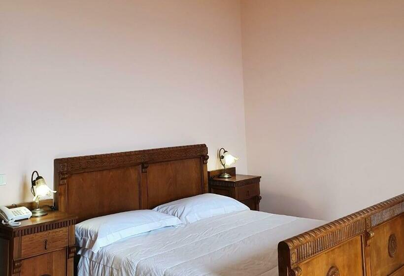 غرفة سوبيريور, Albergo Palazzo Sant Anna