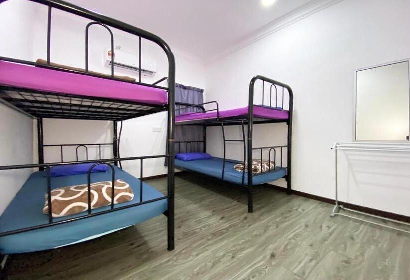 חדר משפחתי, Spot On 90279 Kinomulok Garden