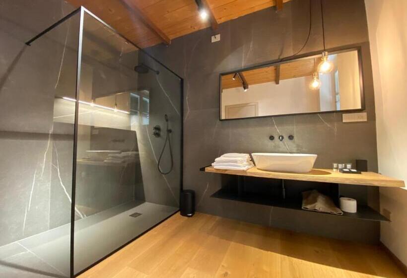 デラックスルーム, Tenuta Pizzone