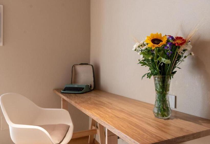 スタンダードルーム, Tenuta Pizzone