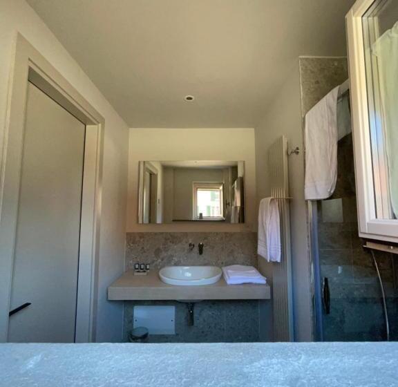 スタンダードルーム, Tenuta Pizzone