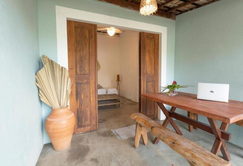 בקתת חדר, Villa Ostello