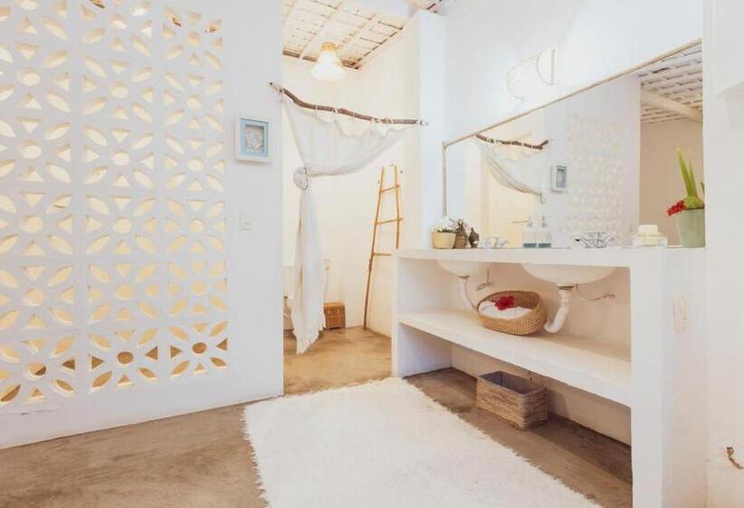 בקתת חדר, Villa Ostello