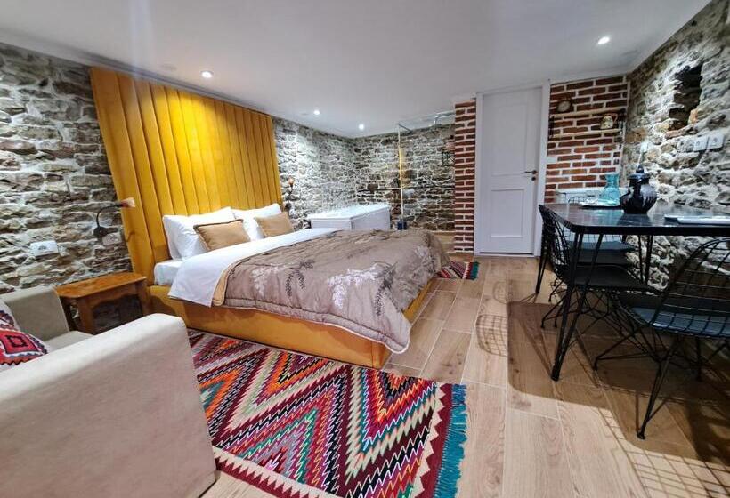 استودیو استاندارد با چشم‌انداز باغ, Villa 70 Guesthouse
