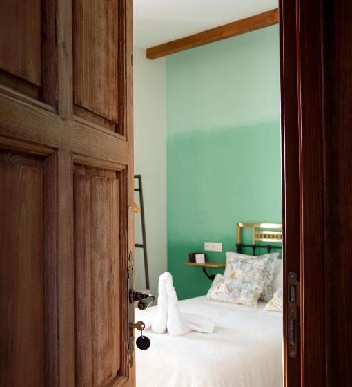 غرفة قياسية مزوَّدة بشُرفة, La Casa Del Médico Hostería Rural