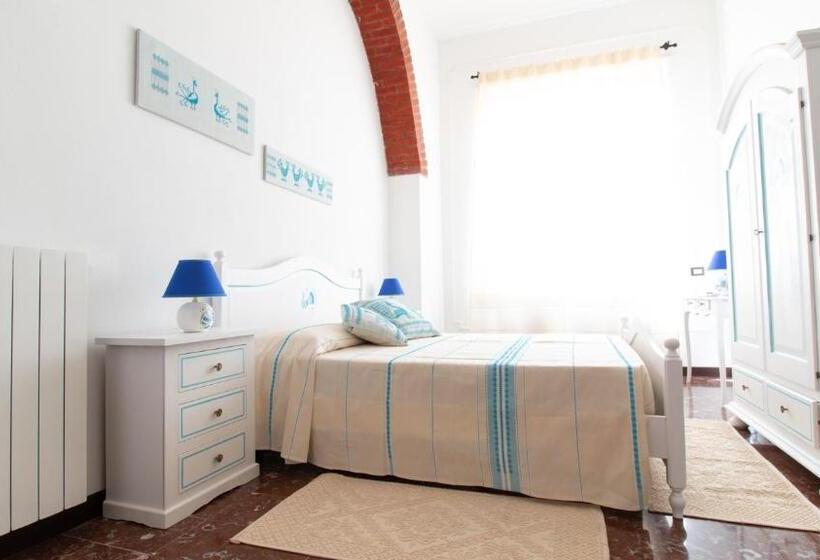 Standard room with outdoor bath, Sardinianworld   Cocco E Dessi Home