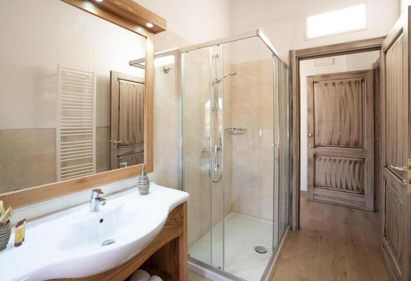 스탠다드 룸 풀장 전망, Agriturismo Ai Dossi