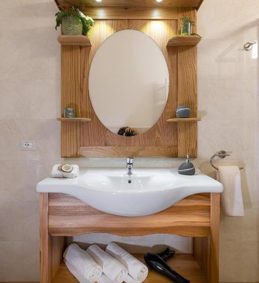 Номер Стандарт Вид на Бассейн, Agriturismo Ai Dossi