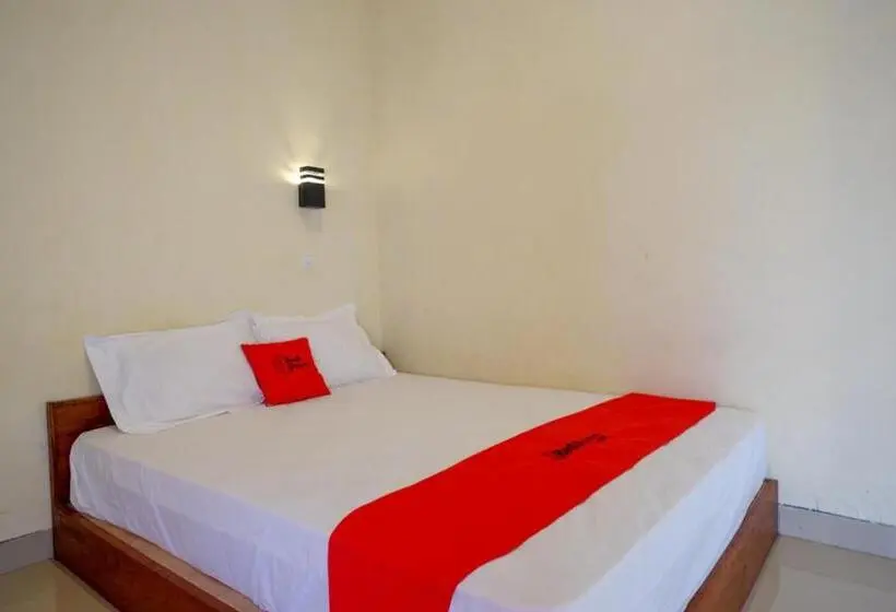 スタンダードルーム, Reddoorz Near Candi Cetho Karanganyar