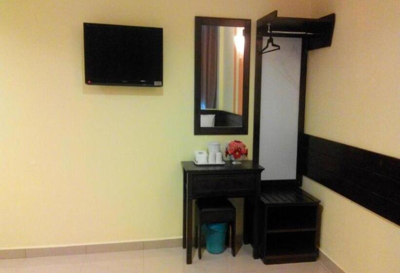 Четырехместный Номер Стандарт, Sun Inns D Mind 3 Seri Kembangan