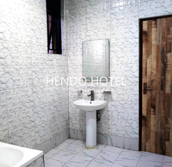 اتاق استاندارد با تخت بزرگ, Hendo