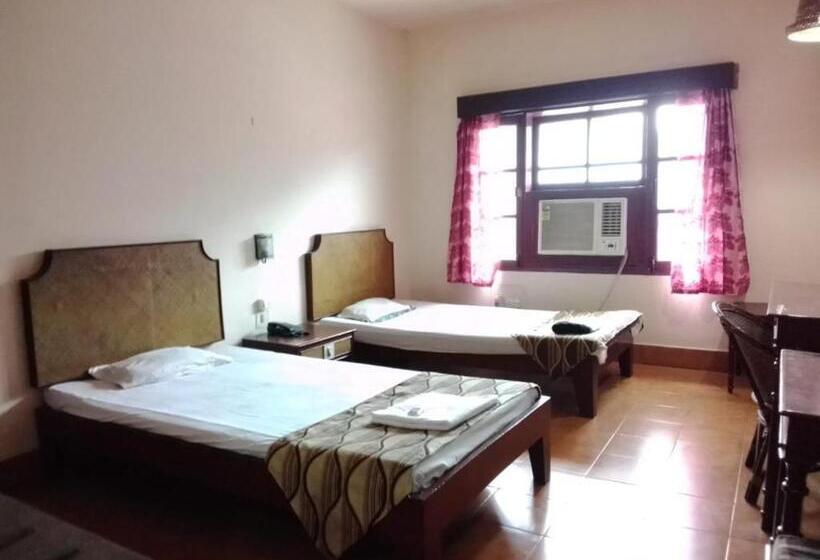 اتاق لوکس, Indsurya