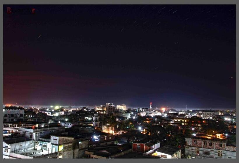 سوئیت جونیور خانوادگی, Indsurya