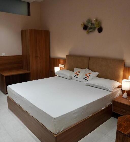 חדר דלוקס, Era