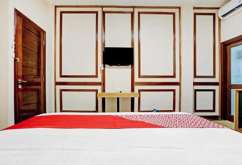 デラックスルーム, Urbanview Remington Hotel Palembang By Reddoorz