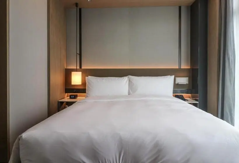 キングサイドベッドのスタンダードワンルーム, The Meixi Lake, Changsha Marriott Executive Apartments