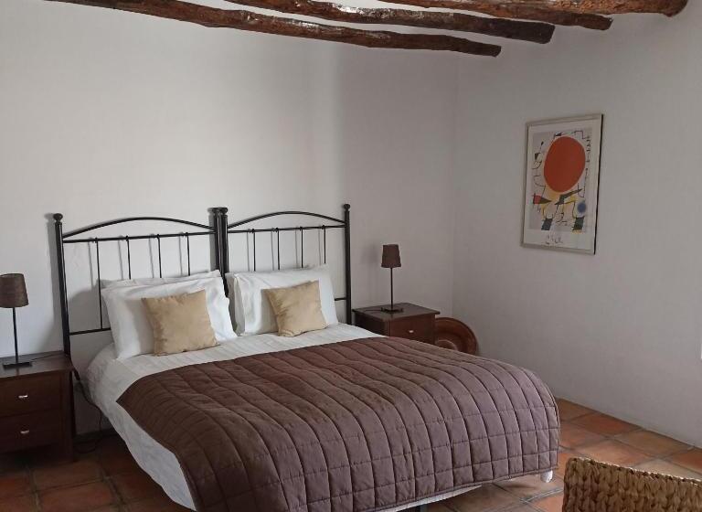 سوییت لوکس, Casa Pedro Barrera