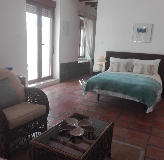 سوییت لوکس, Casa Pedro Barrera