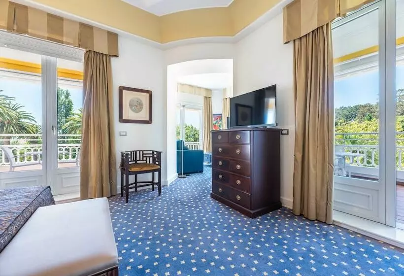 اتاق استاندارد با چشم‌انداز دریا, Eurostars Gran Hotel La Toja