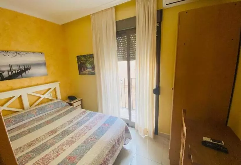スタンダードシングルルーム, Hostal L'Anfora