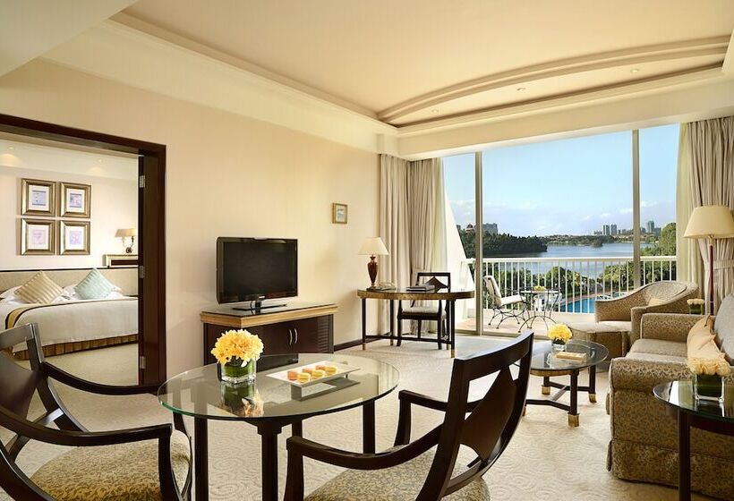 סוויטת סופריור, Dongguan Mcb Lake