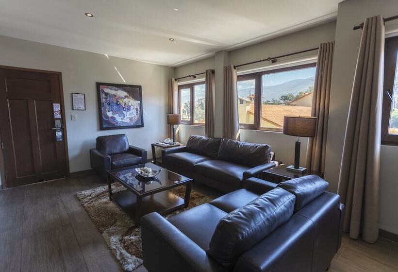 سوییت, Gran Hotel Cochabamba