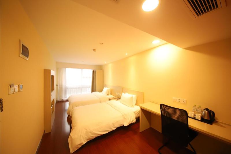 اتاق استاندارد, Hanting